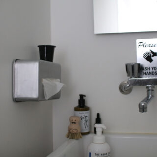 PUEBCO ｜WALL-MOUNTED PAPER TOWEL CASE
