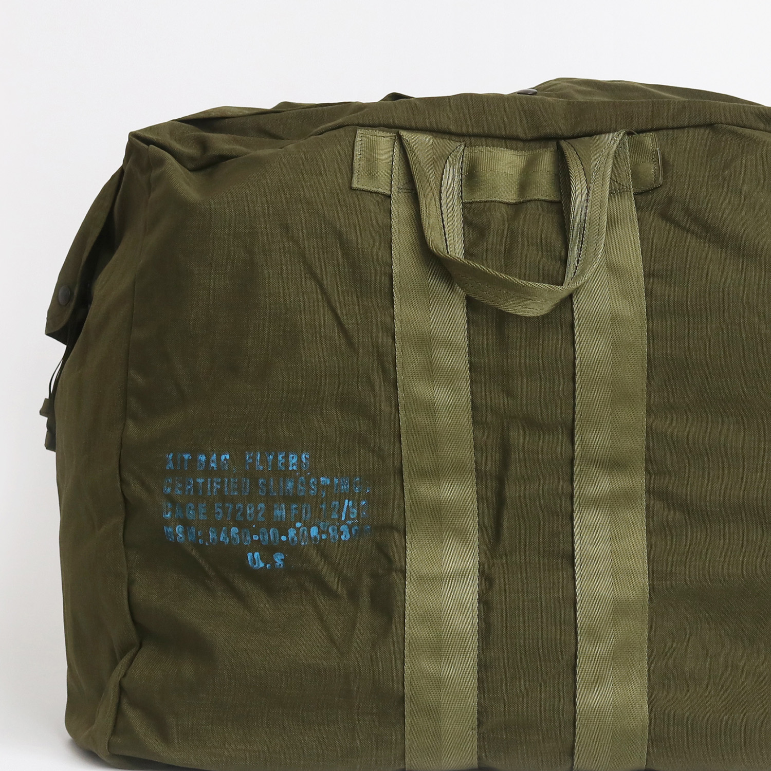軍物の機能美。USED フライヤーズバッグ | dupon35｜デュポン35